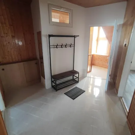 Malomrev Apartmanhaz Апартаменты